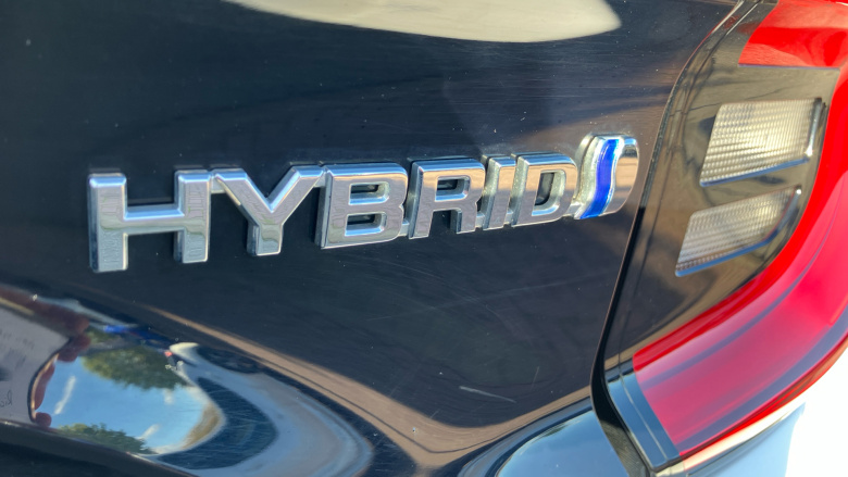 Toyota Yaris 1.5 Hybrid Design 5dr CVT Hybrid Hatchback